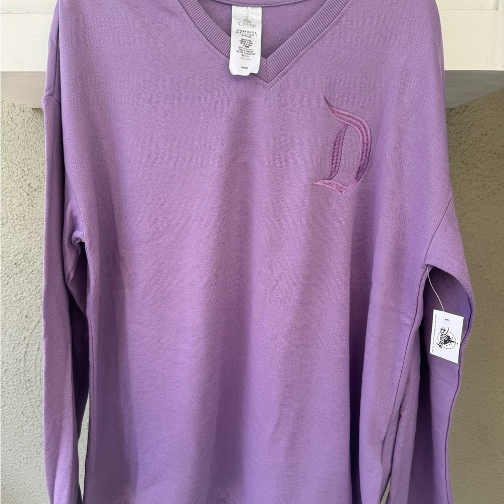 NWT Disney Resort women Purple V-Neck Sweater medium